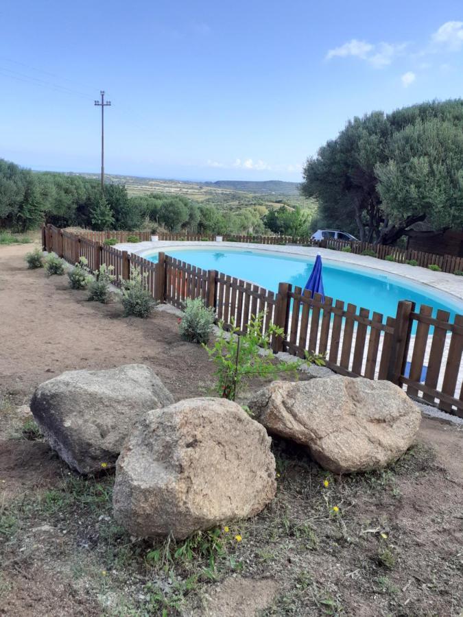 Gli Olivastri Con Piscina,Solarium, Vista Mare ,Sole -Mare E Tanta Natura ,Climatizzatore,Wifi Aglientu Εξωτερικό φωτογραφία